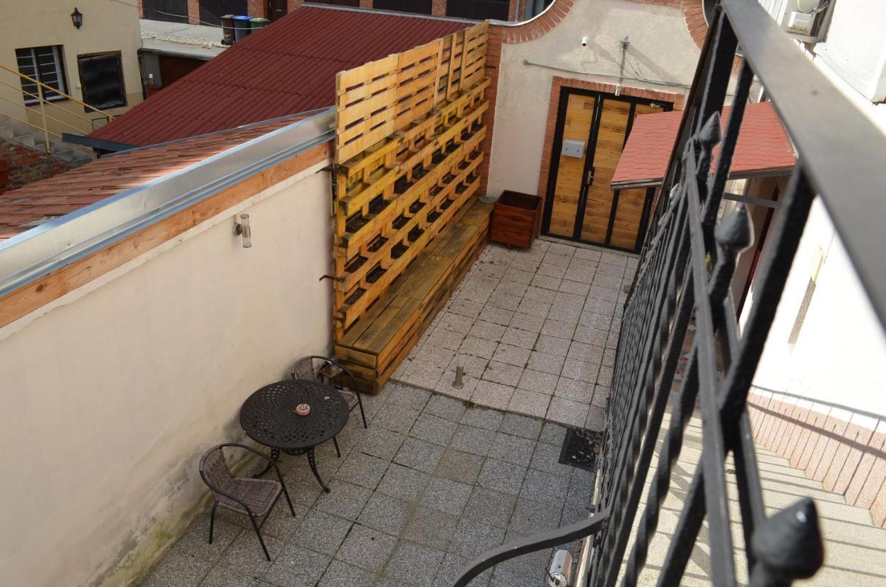 Holdfenyszallas Bed & Breakfast Szeged Bagian luar foto